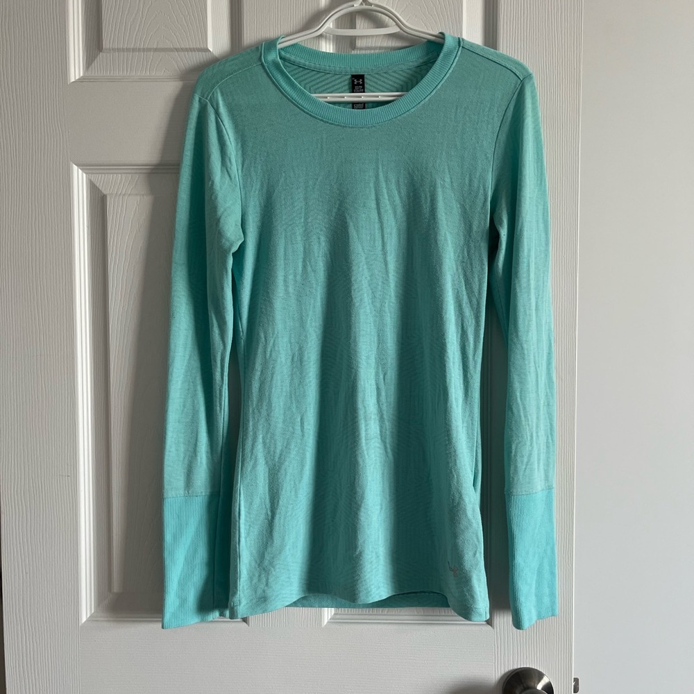 Under Armour Heat Gear Long Sleeve Top